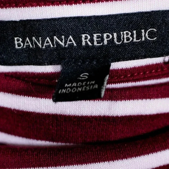Banana Republic Button Sleeve Red Striped Top S - Picture 3 of 3